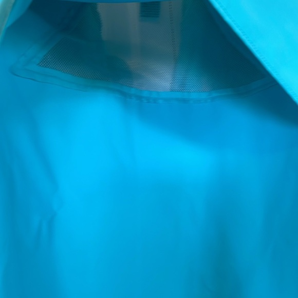 Women’s LL Bean Sz M Aqua hooded raincoat 2 front/1 interior pockets ventilation - Picture 9 of 12